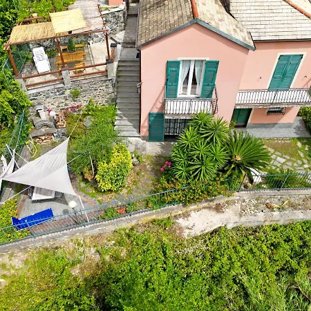 Casa Glicine Sul Mare * Леванто